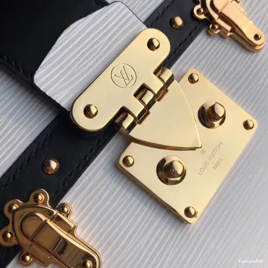 Louis TRUNK CHANELUTCH Vuitton 0404
